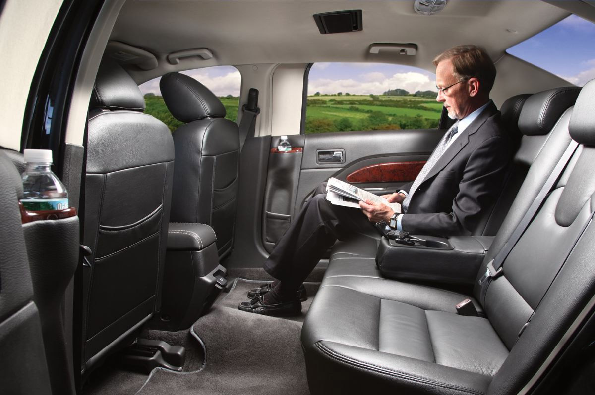 How Much Does Airport Car Service Cost in Connecticut: A Complete Breakdown How Much Does Airport Car Service Cost in Connecticut: A Complete Breakdown