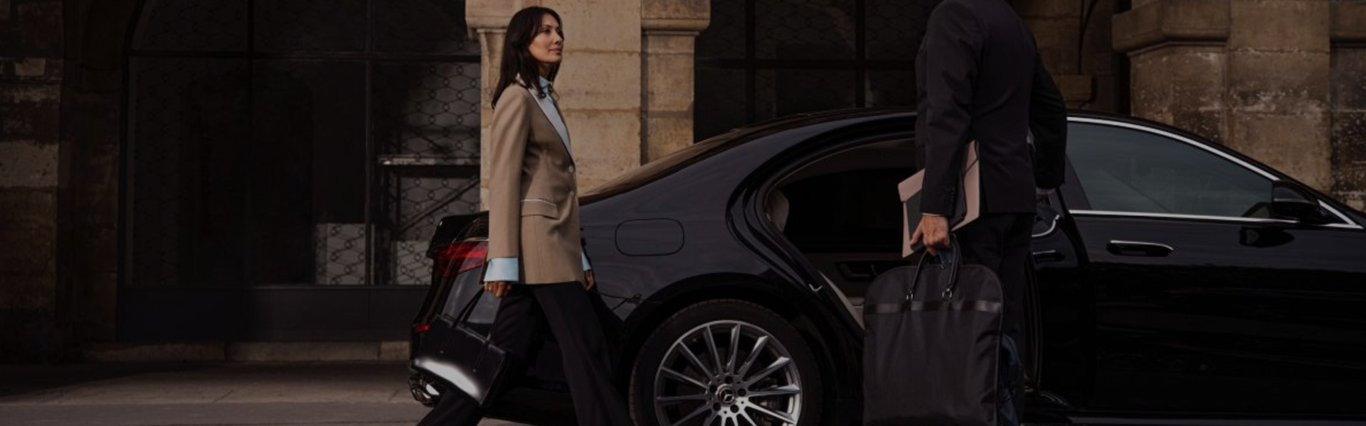 Road Show Limo Service